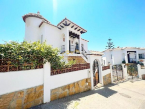 Detached Villa for Holiday Rental between Nerja & Frigiliana